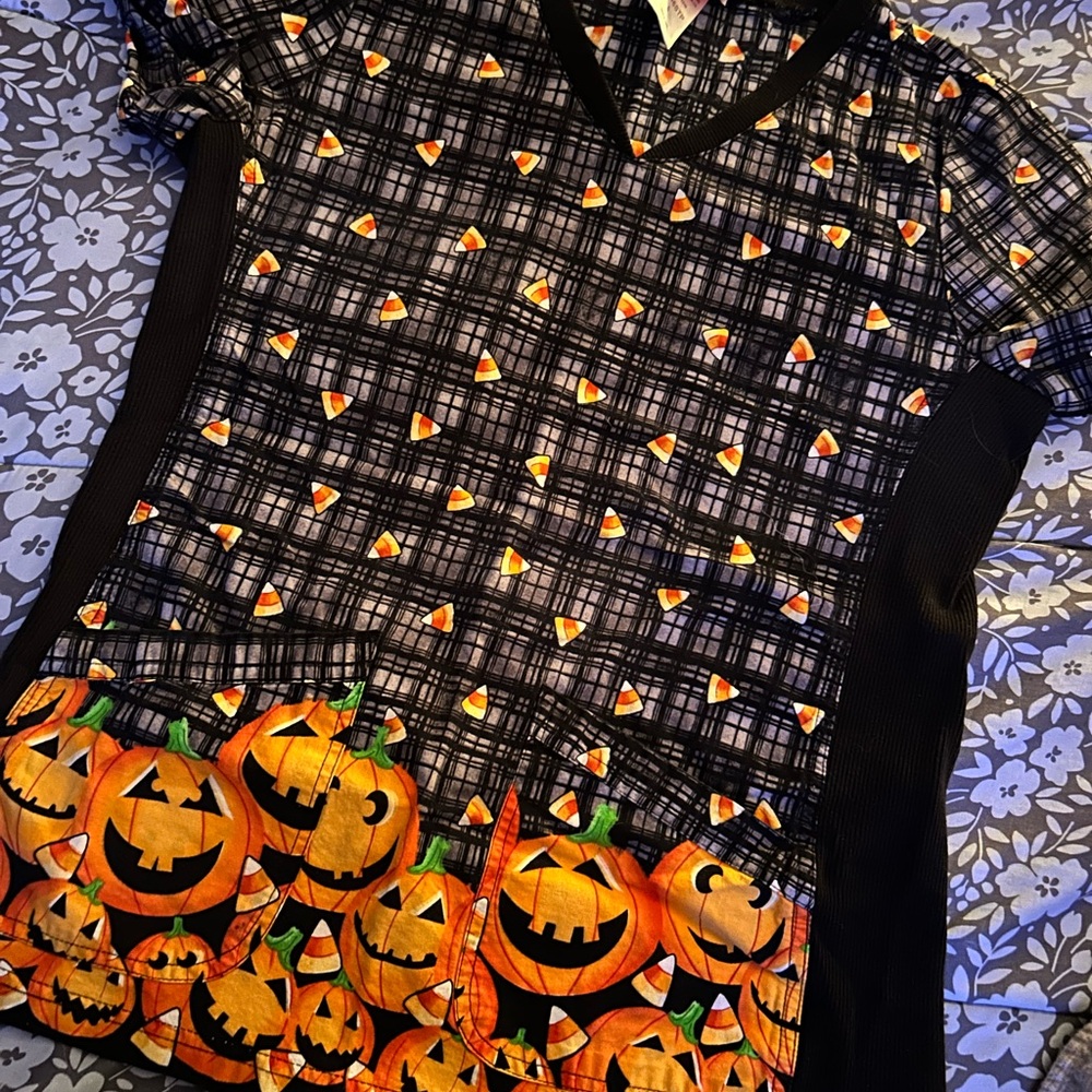 White Cross Halloween Candy Corn and Pumpkin Top